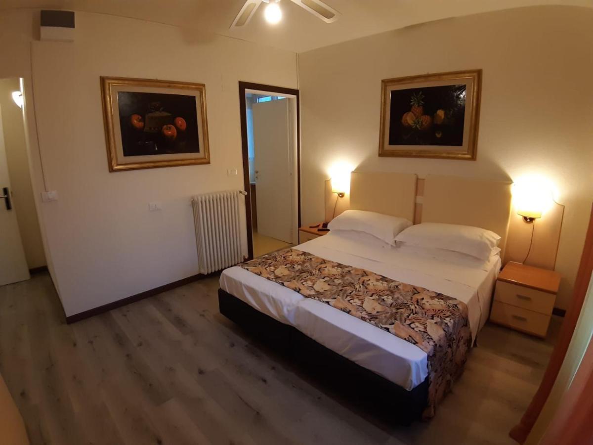 Hotel San Marco Γκάρντα Εξωτερικό φωτογραφία